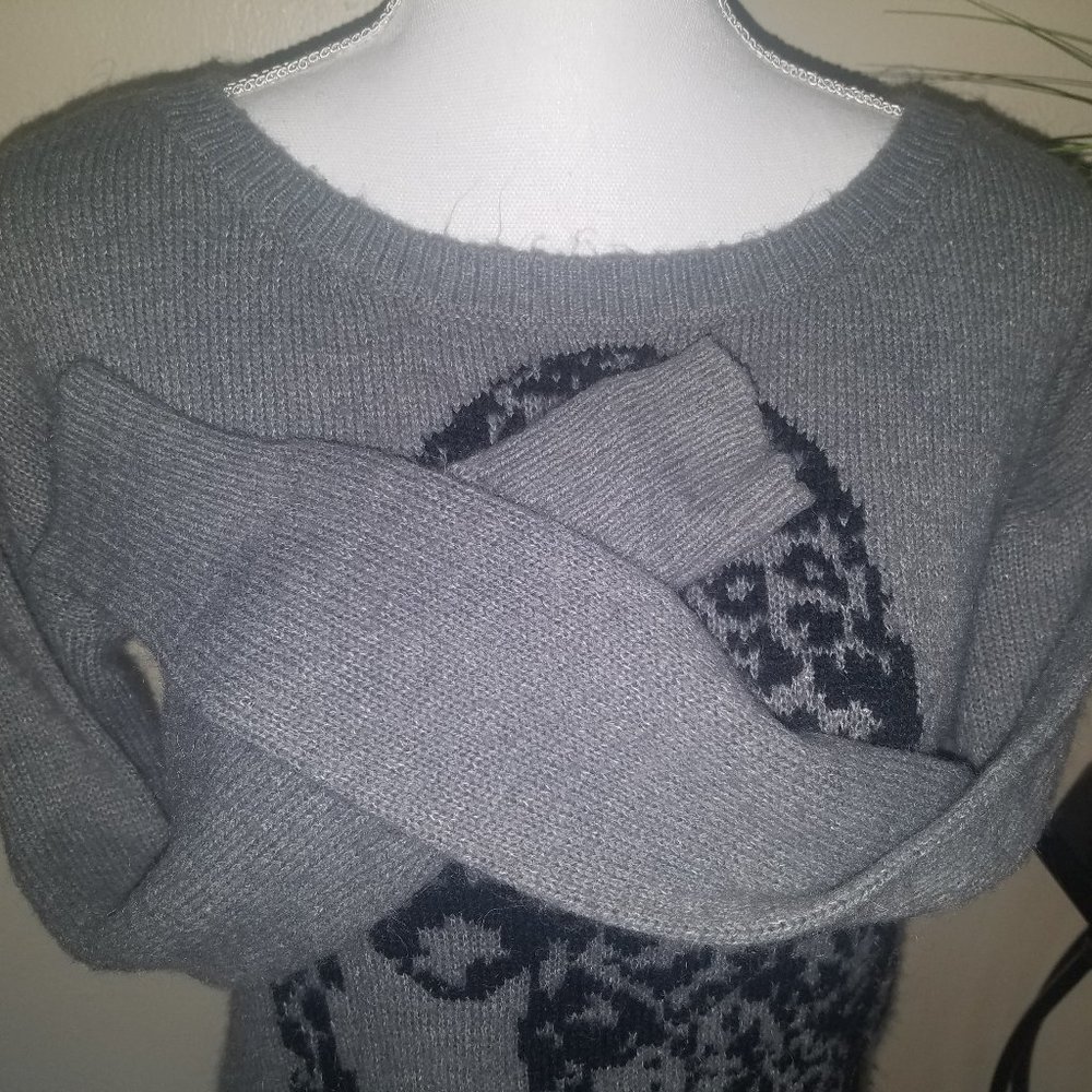 ❌ Firm price❌ Express Leopard grey warm Sweater S - Picture 3 of 13